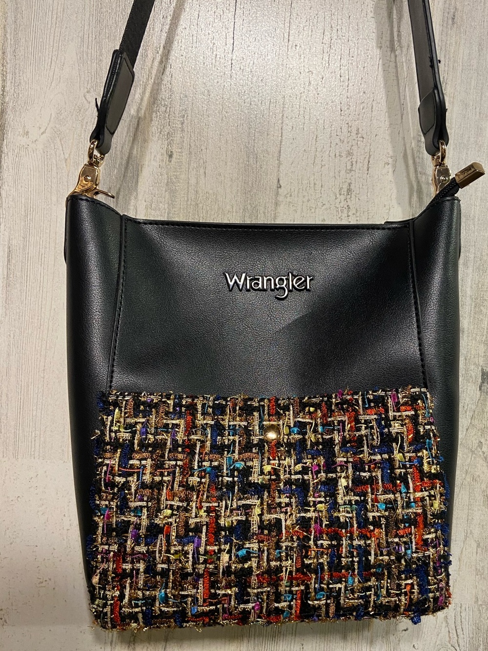Wrangler Black Gold Tweed Pocket Faux Leather Crossbody Bucket Bag